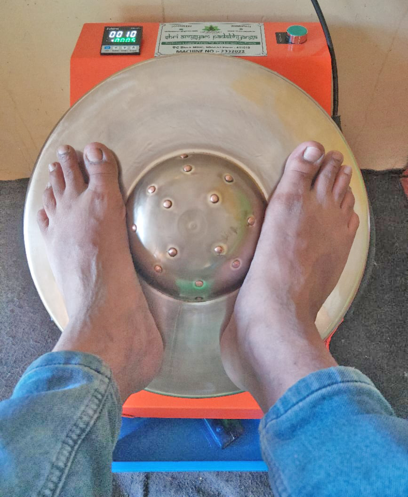Kansya Thali Foot Massage 